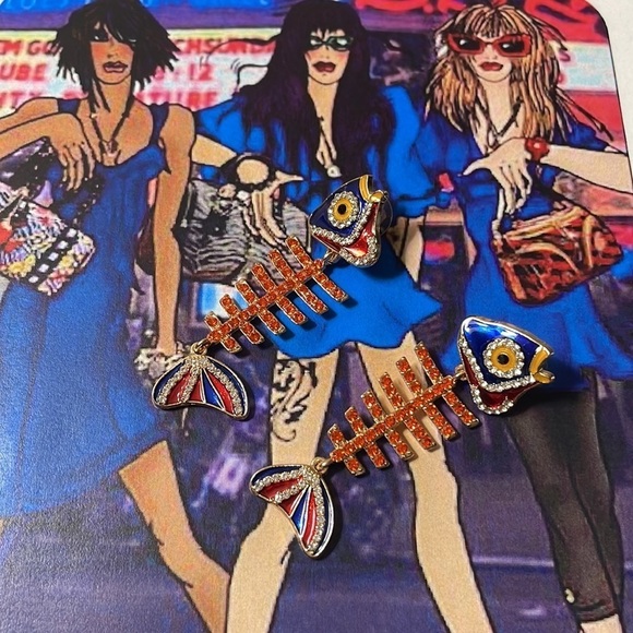 Fish Rhinestone Colorful Drop Earrings - Picture 7 of 11